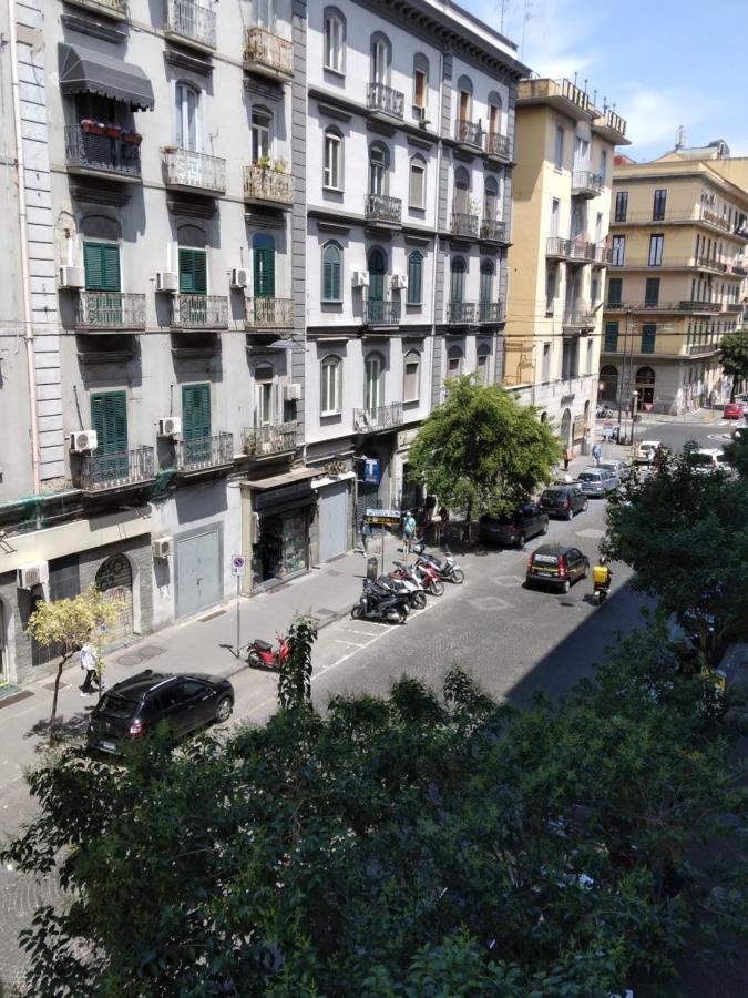 Hotel Crisari Napoli Ngoại thất bức ảnh