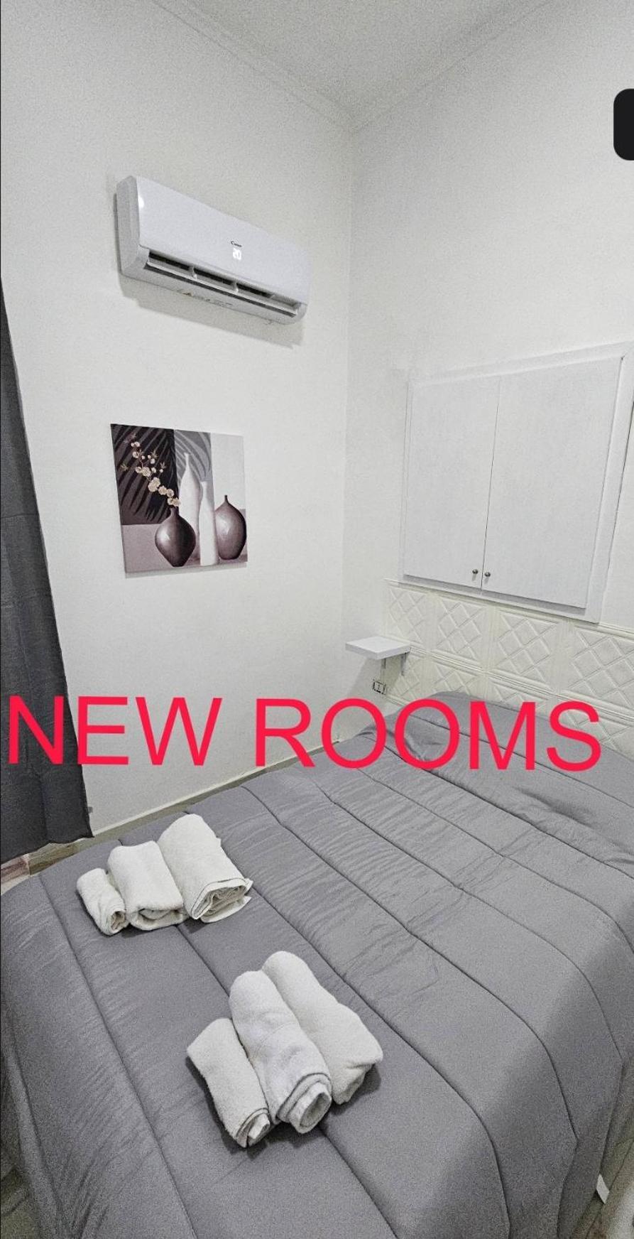 Hotel Crisari Napoli Ngoại thất bức ảnh