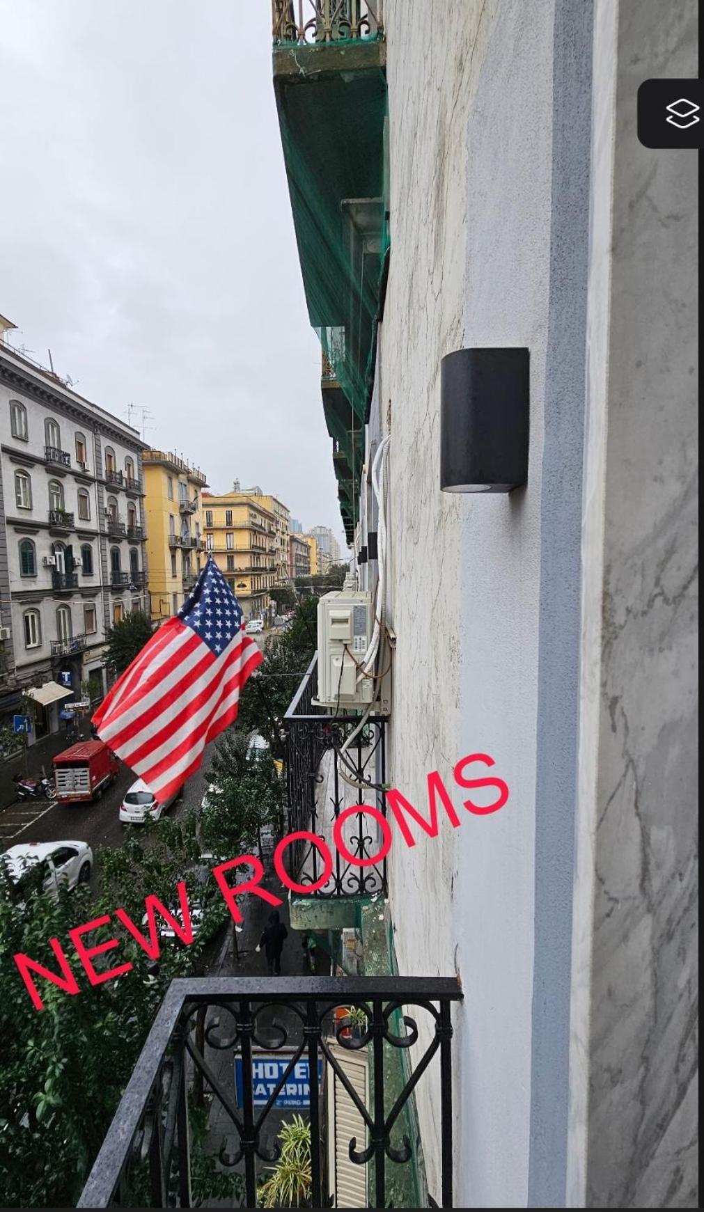 Hotel Crisari Napoli Ngoại thất bức ảnh